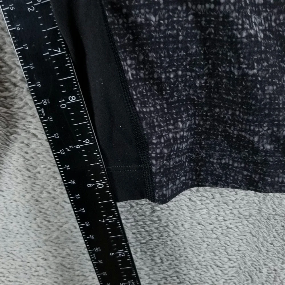 Lululemon Shorts Mens M Gray T.H.E. Short Linerless Drawstring 11